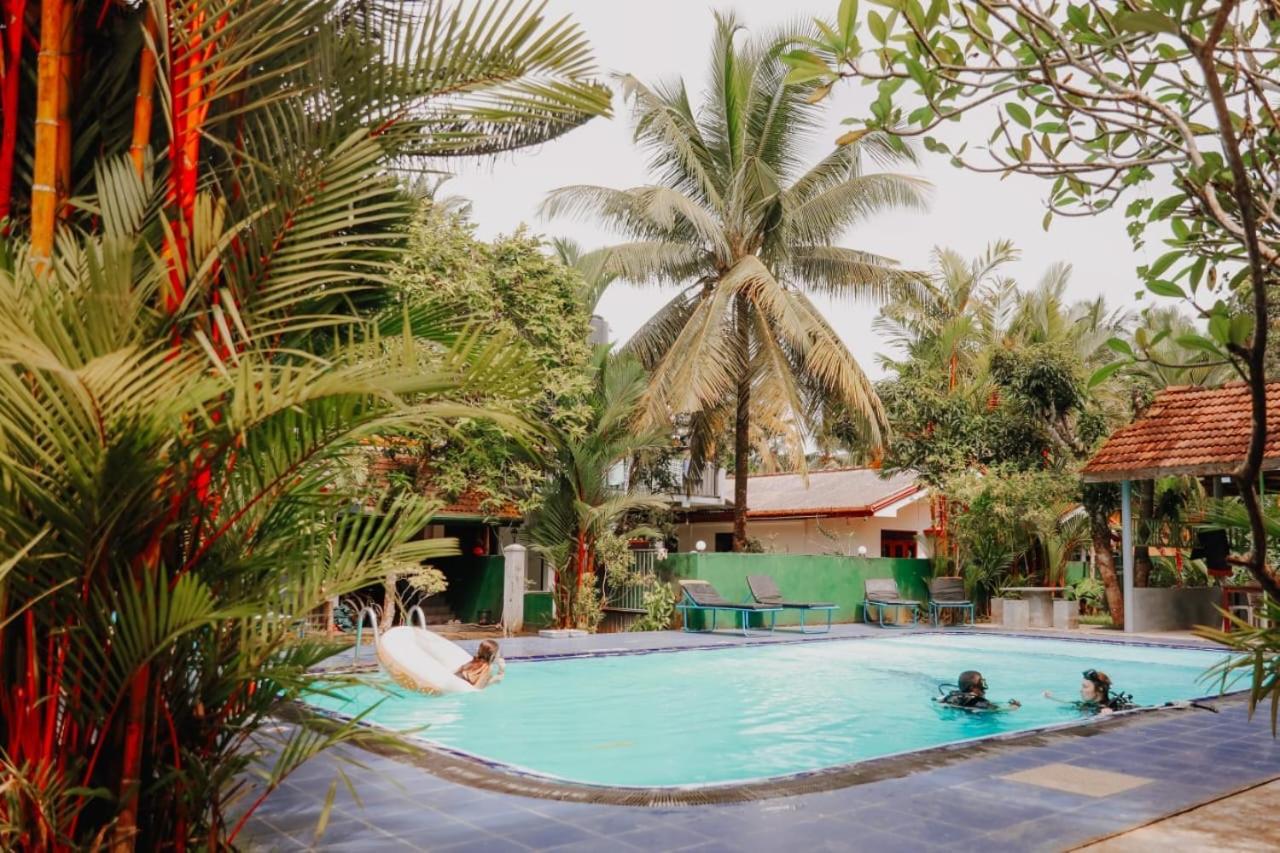 Damith Guest House อูนาวาตูนา ภายนอก รูปภาพ