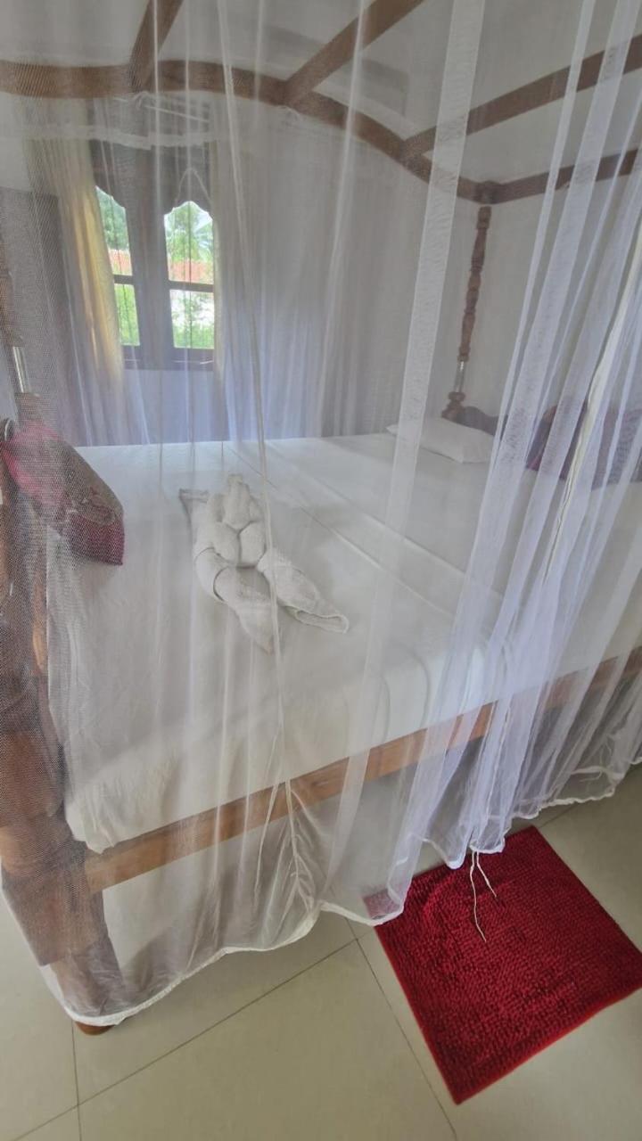 Damith Guest House อูนาวาตูนา ภายนอก รูปภาพ