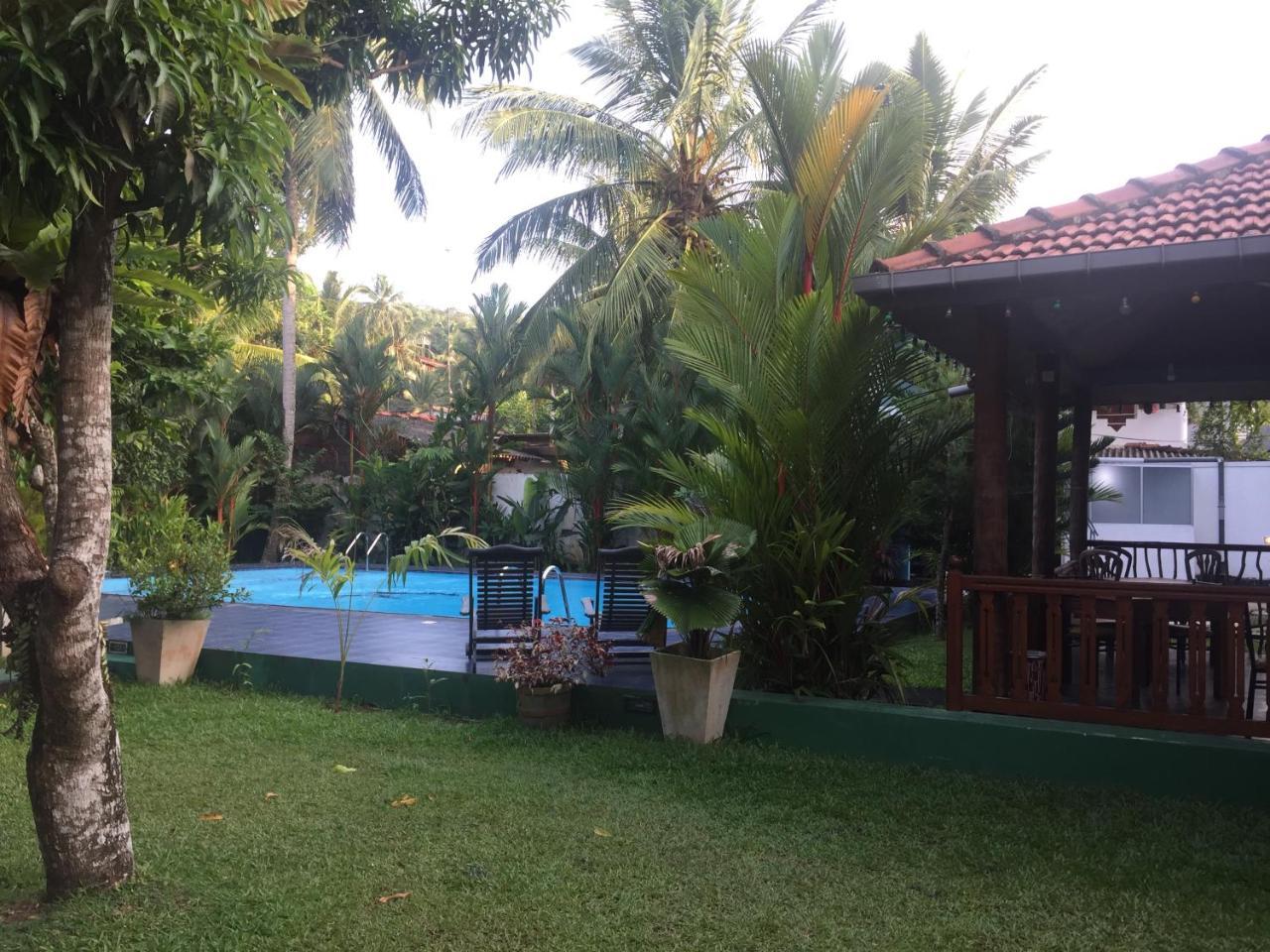 Damith Guest House อูนาวาตูนา ภายนอก รูปภาพ